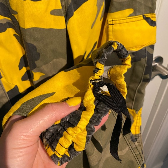 High waisted cargo pants - Picture 5 of 9